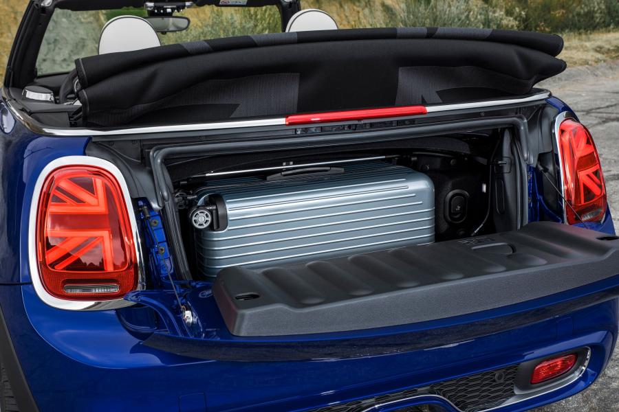 Багажник Mini Cooper S Cabrio (F57) 2018 года  (WW) (фото 216 из 222)